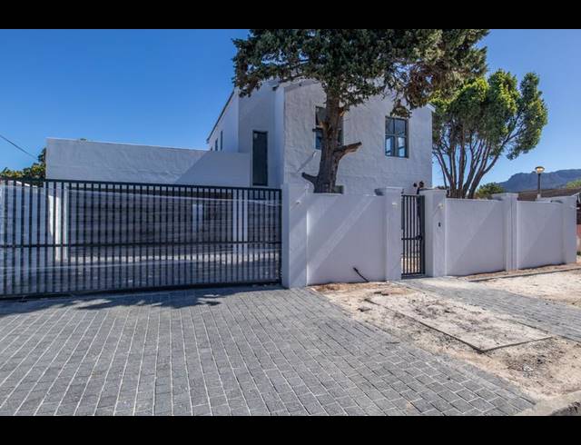 3 BEDROOM PROPERTY TO RENT IN MEADOWRIDGE